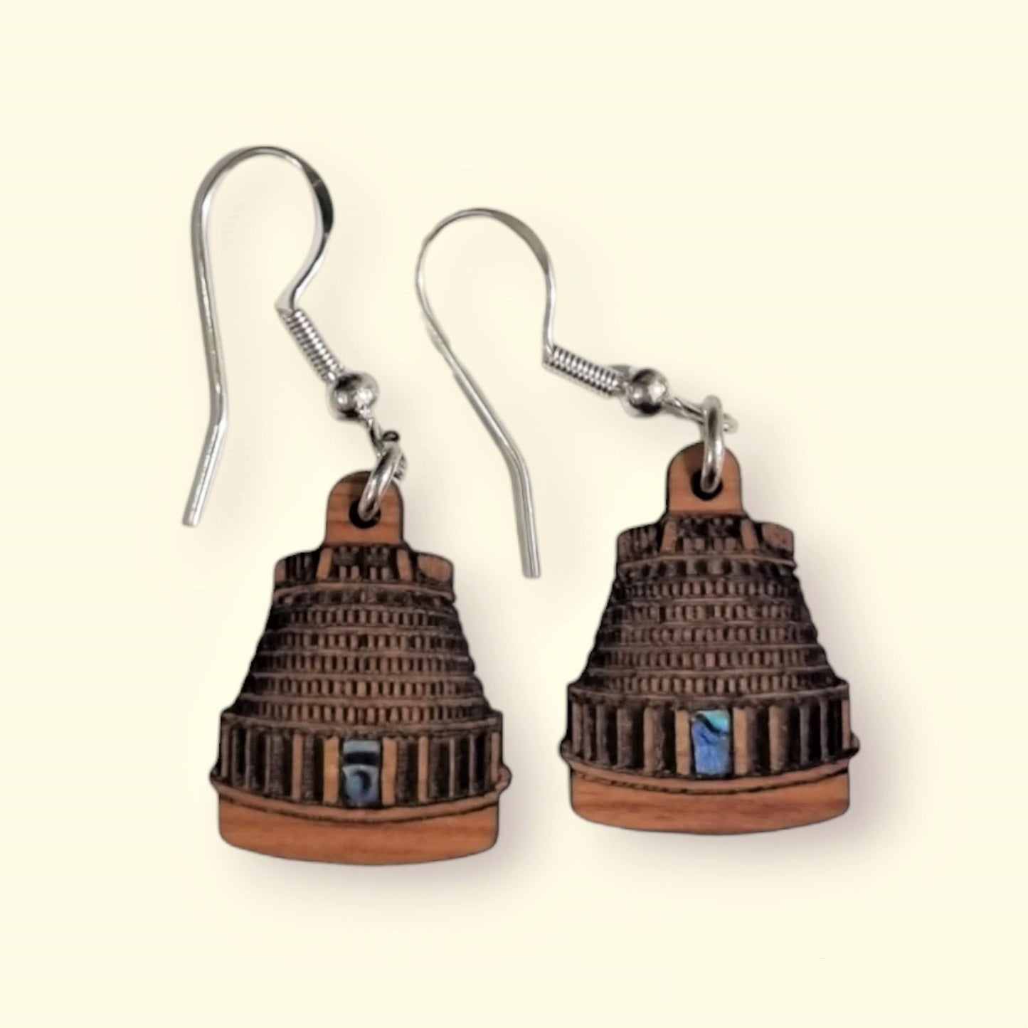 Rimu Beehive Earrings